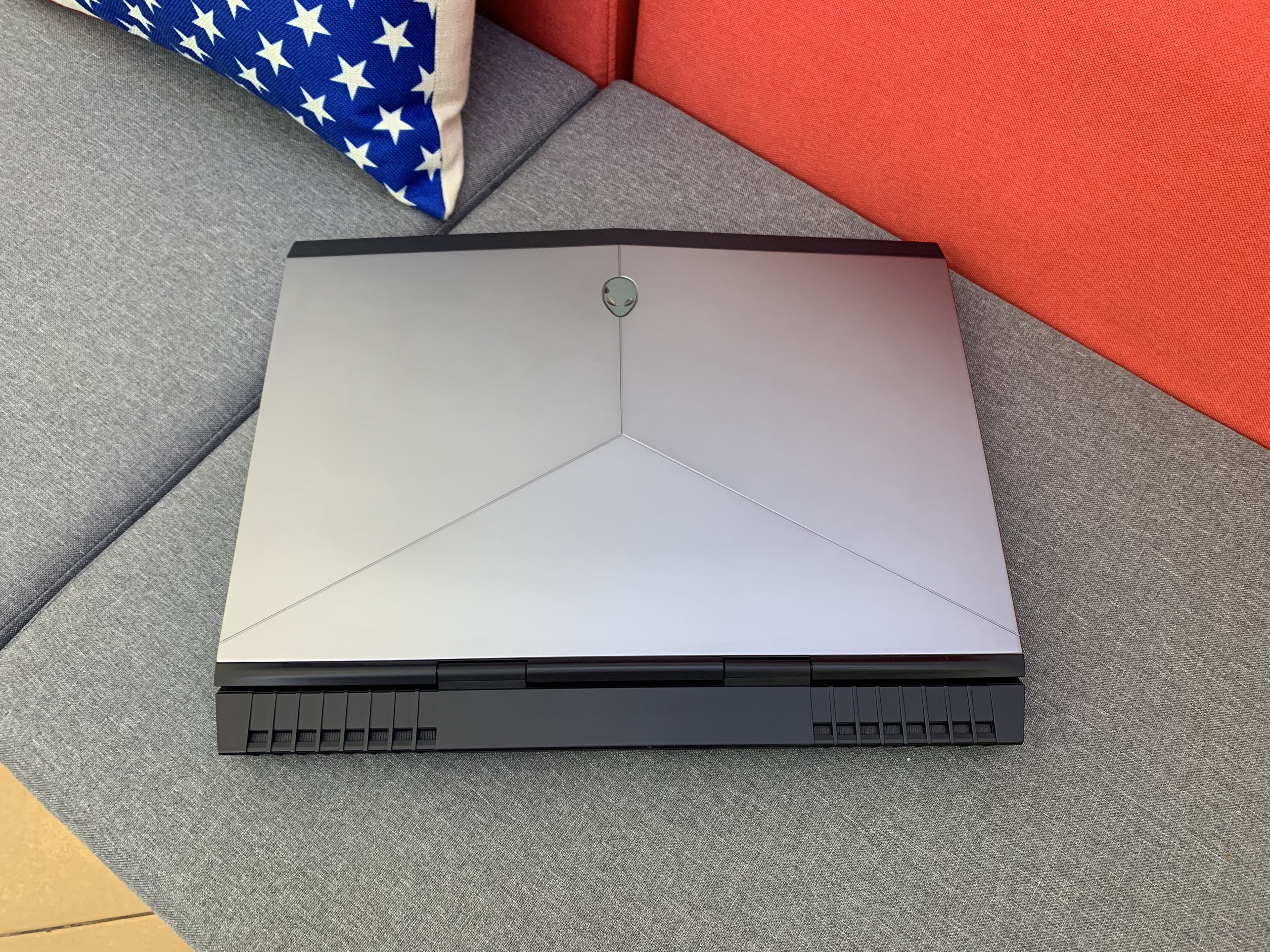 DELL Alienware 15R4 Gaming