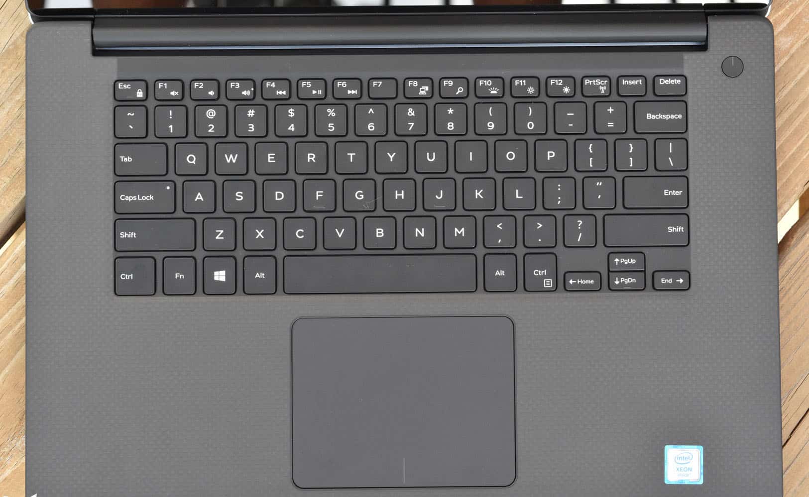 DELL Precision 5520 Workstation chuyên ĐỒ HỌA