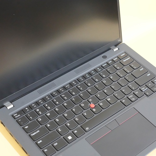 Lenovo Thikpad T14 gen 3 Business cao cấp cho văn phòng, lập trình
