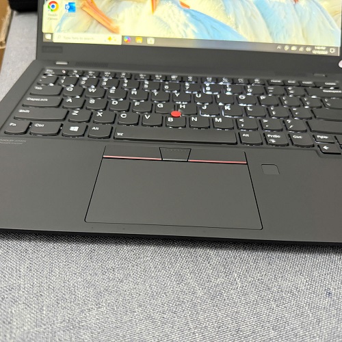 Lenovo Thinkpad X1 carbon gen 8 - Ultrabook cho văn phòng