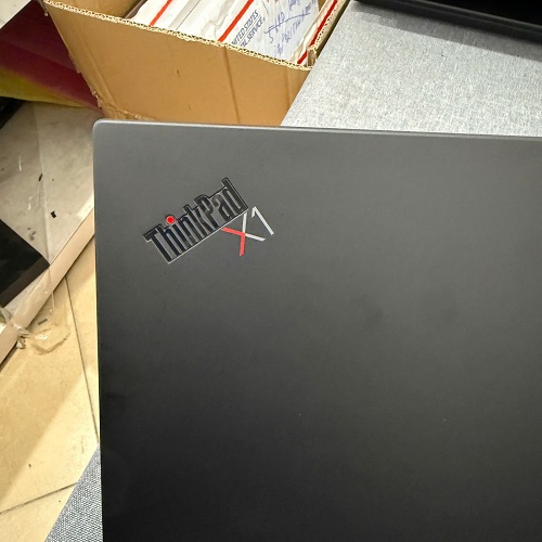 Lenovo Thinkpad X1 carbon gen 8 - Ultrabook cho văn phòng